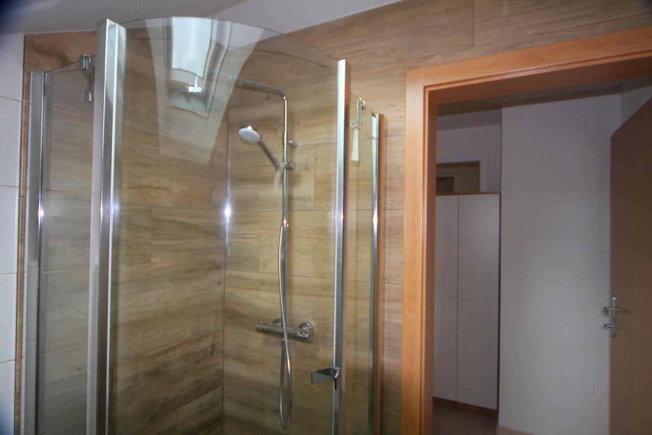 Ferienwohnung Brandstaetter ヴィンディッシュガルシュテン エクステリア 写真