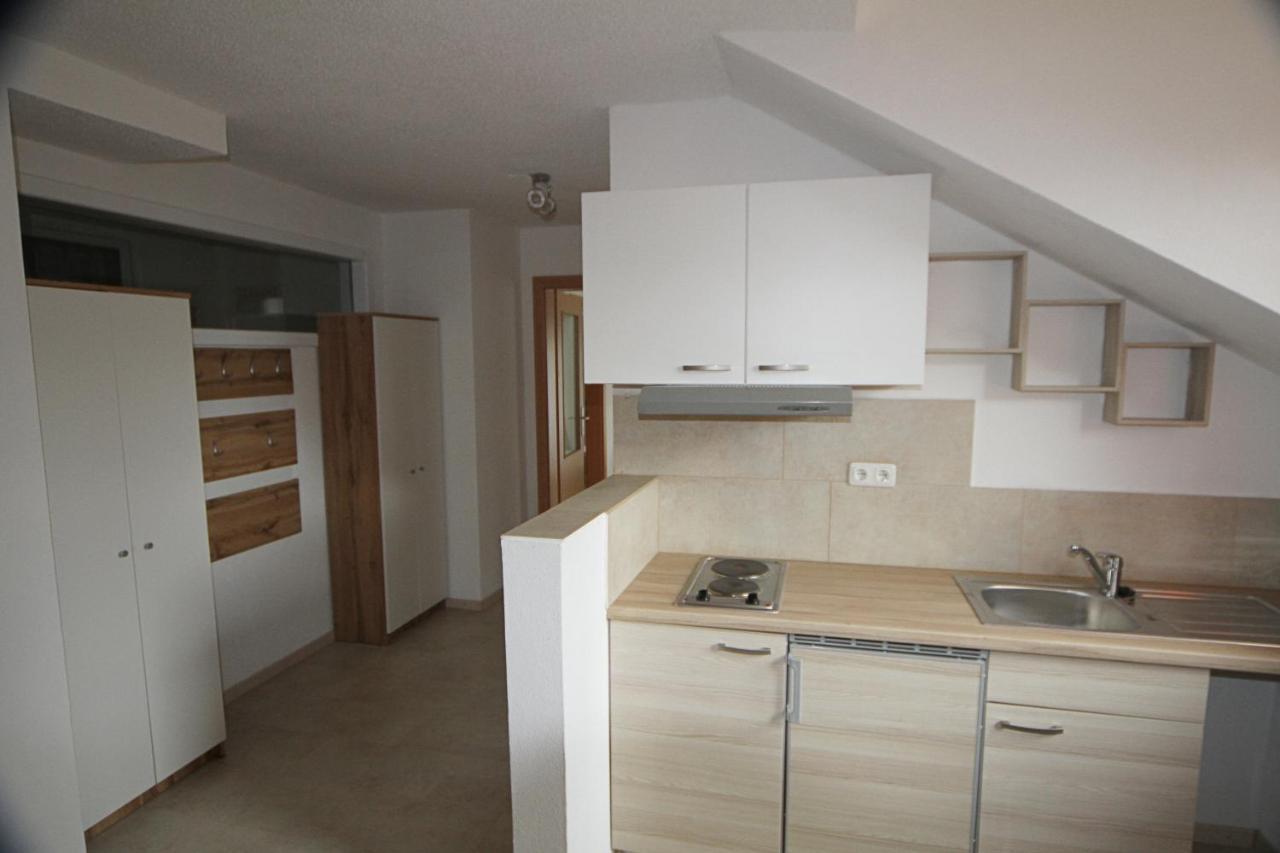 Ferienwohnung Brandstaetter ヴィンディッシュガルシュテン エクステリア 写真